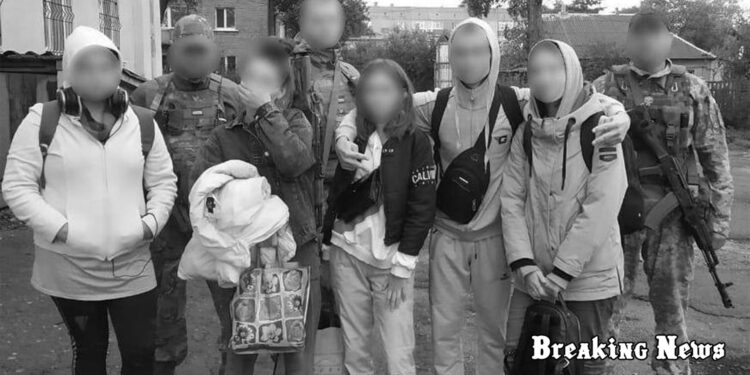 На Харківщині прикордонники звільнили підлітків, яких росіяни тиждень тримали в підвалі