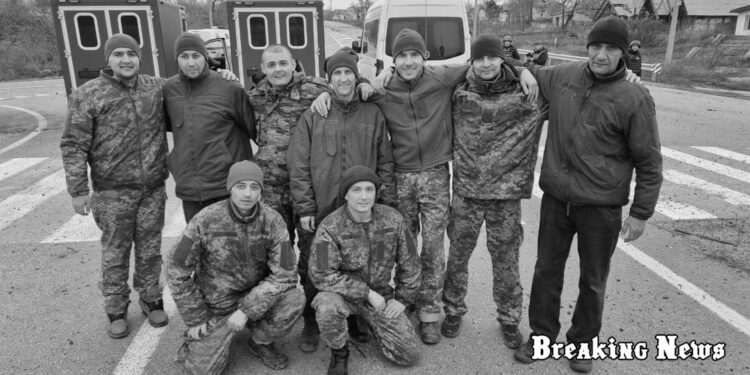З російського полону звільнили ще 12 українців