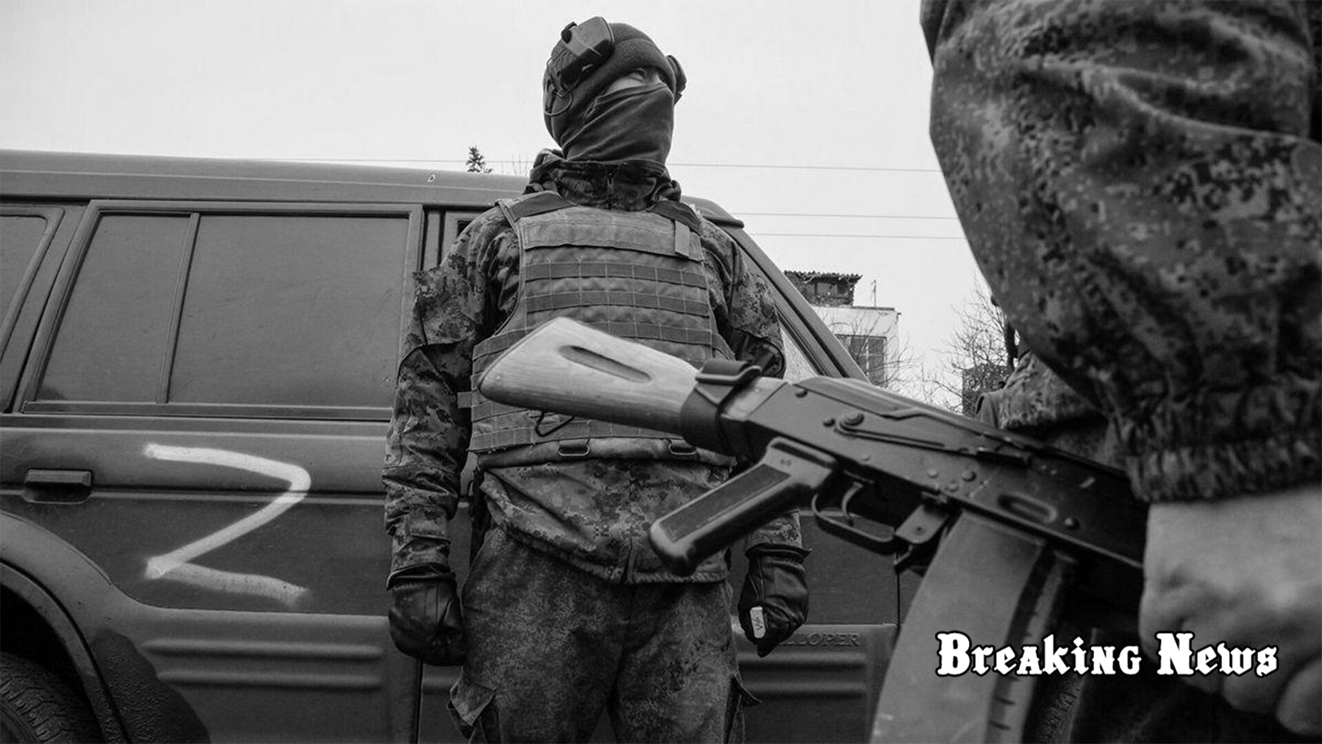 Окупанти влаштовують димову завісу та вивозять цехи зі зберігання спиртів із заводу "Таврія"