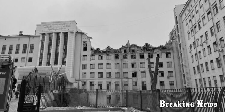 Окупанти вдарили по центру Харкова, ракета влучила в будинок, постраждали щонайменше 5 людей