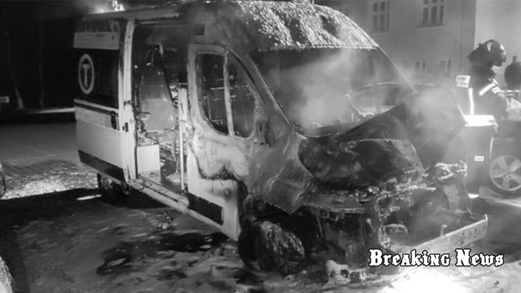 У Польщі підпалили машини швидкої допомоги, які планували надати Україні