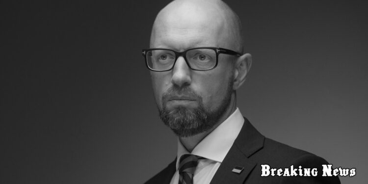 Суд визнав брехнею, що "Яценюк украв гроші проєкту "Стіна"