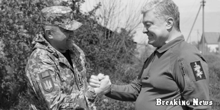 Порошенко привіз у новостворений армійський корпус вантажівки та пересувні автомайстерні