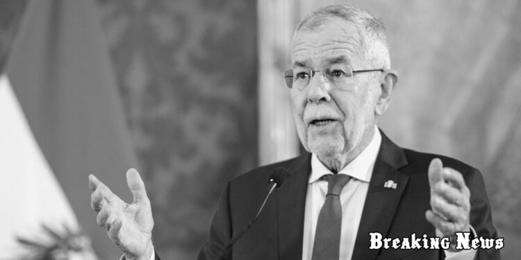 Президент Австрії пішов на конфлікт із міноборони через допомогу Україні