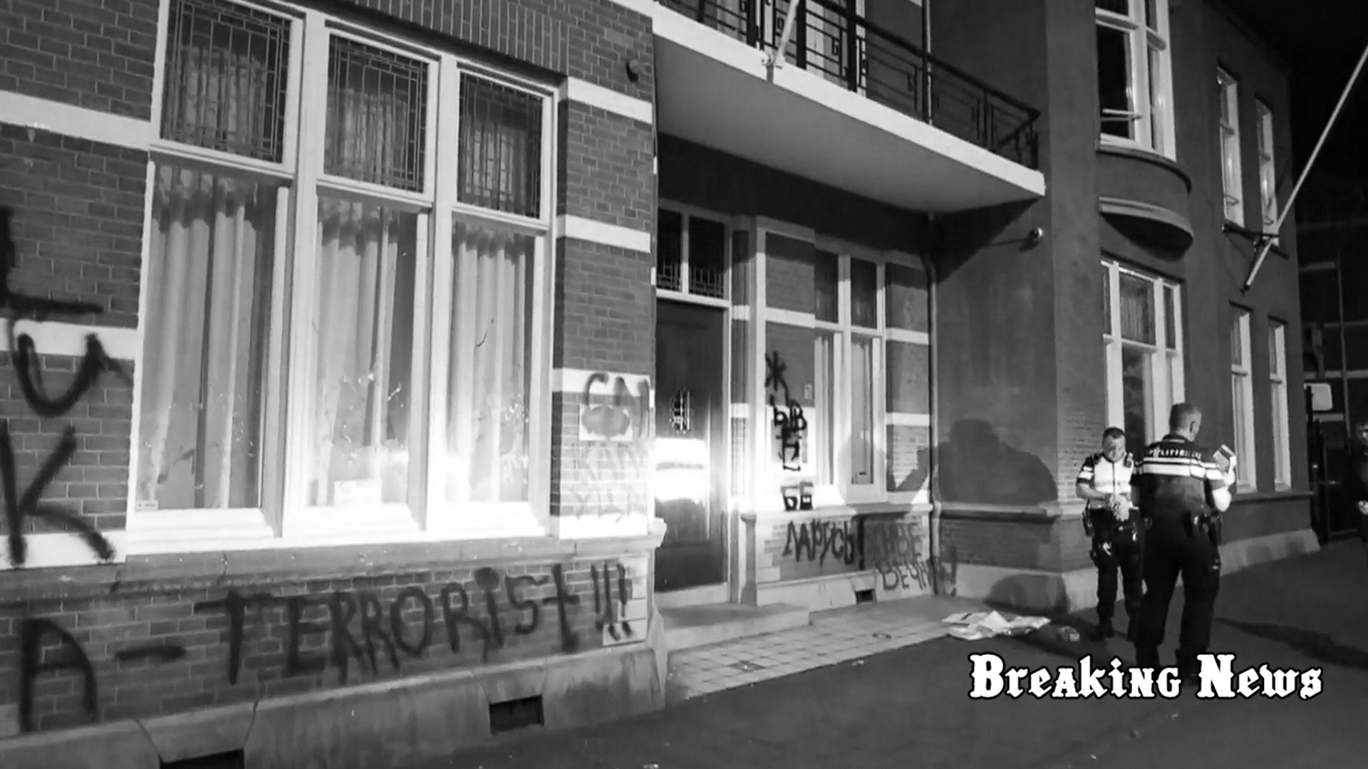 "Лука - терорист!" У Нідерландах розбили вікна у посольстві Білорусі