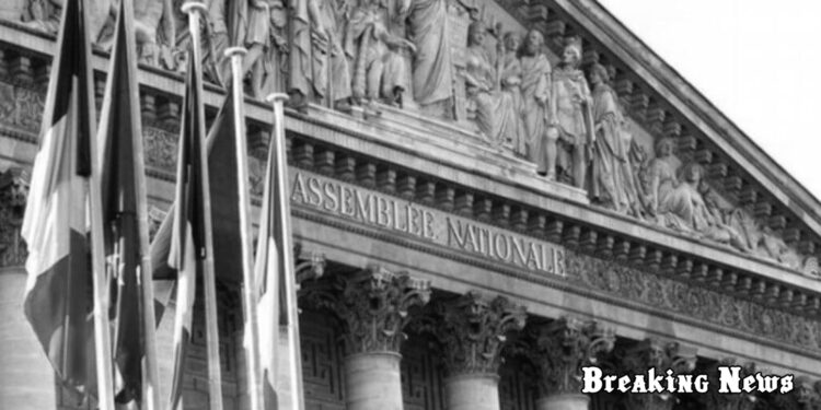 У Франції суд дозволив російським дезертирам та ухилянтам надавати статус біженця