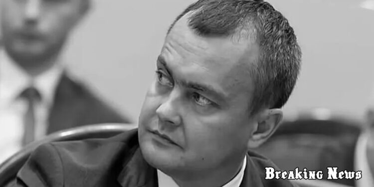 Після розслідування про відпочинок на Мальдівах: “слуга” Арістов вирішив скласти мандат
