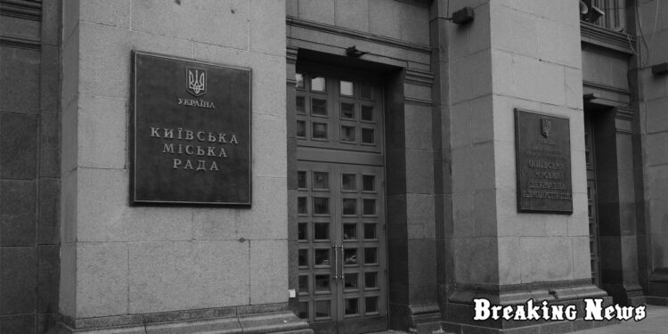 Депутатам Київради повідомлено про підозру в ухиленні від військової служби