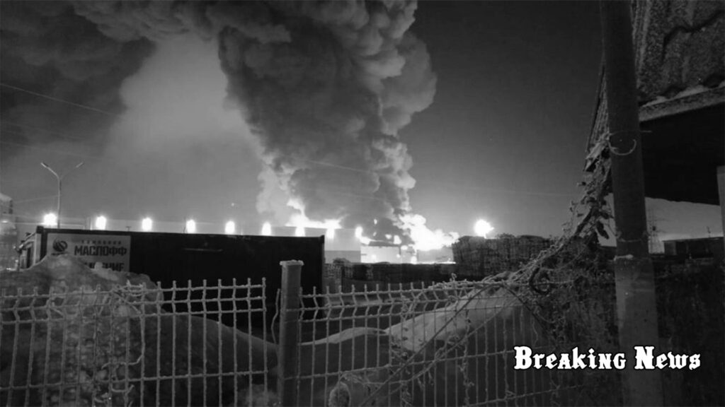 У Росії нова потужна пожежа, палає склад