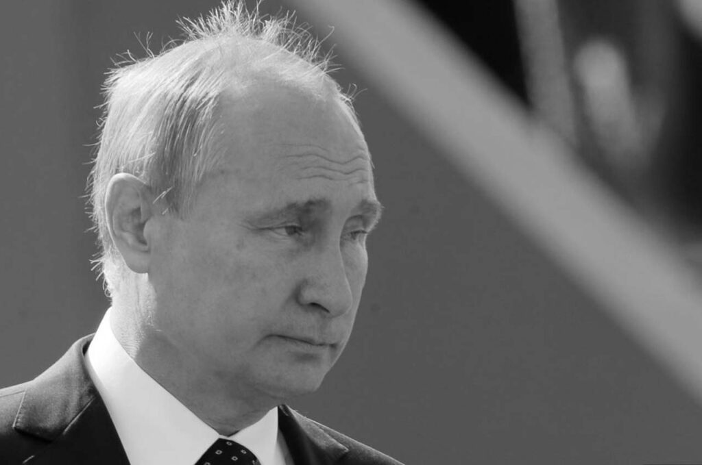 Завдання Путіна зараз – зачепитися за якусь "почесну нічию" і продати це своєму населенню, - Піонтковський