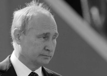 Завдання Путіна зараз – зачепитися за якусь "почесну нічию" і продати це своєму населенню, - Піонтковський