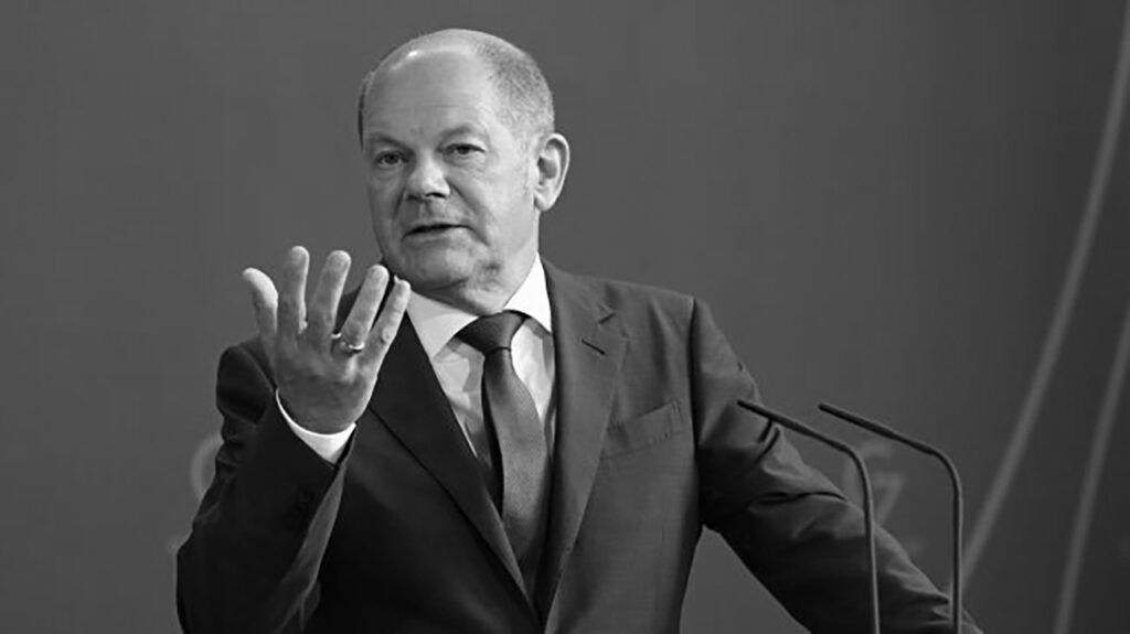 Військова допомога Україні - послання Путіну, що не варто сподіватися на вибори в США, - Шольц