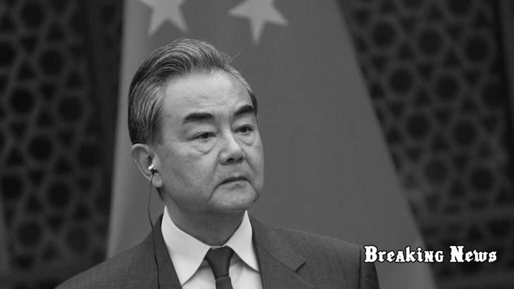 🌍 Китай вірить у можливість встановлення миру в Україні, заявляє Ван Ї