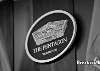 📰 Розслідування Пентагону після смерті Чарлі Кірка: майже 300 працівників під прицілом