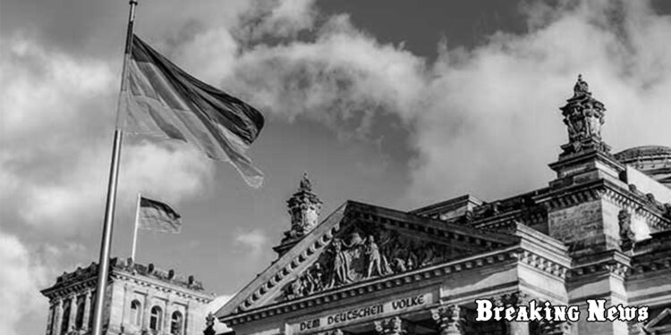 🇺🇦 Німецьке видання пише про «дивні форми» переслідування опозиції в Україні і натякає на уряд національної єдності