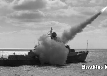 В Чорному та Середземному морях ворог утимує два носії «Калібрів» – ВМС