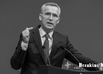 ⚡ Столтенберг закликав не скорочувати допомогу Україні попри корупційний скандал