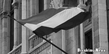 🇭🇺 Президент Угорщини Тамаш Шуйок відмовився йти у відставку попри вимоги нового уряду