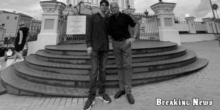 Голлівудський актор Майкл Дуглас відвідав Київ разом із сином Діланом