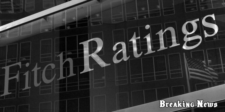 Fitch Ratings залишає рейтинг України на рівні "Обмежений дефолт" через реструктуризацію боргу