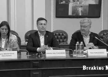 💬 Порошенко підкреслив важливість підтримки ЄС для зміцнення оборони та переговорних позицій України