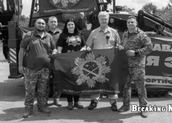 🚀 Порошенко привітав українських воїнів із мільйоном відмінусованих окупантів і передав партію дронів та техніки