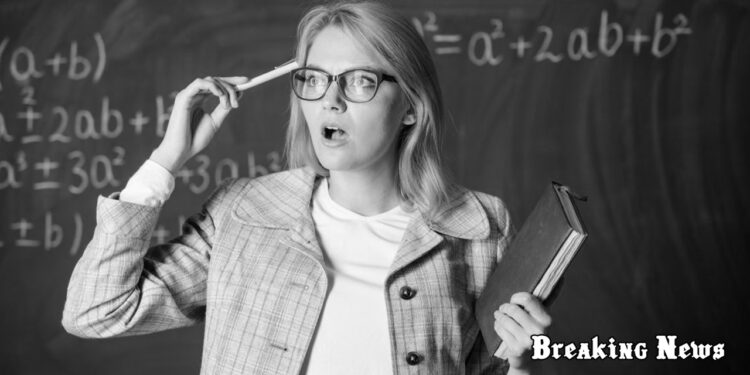 📉 В Україні не зростуть зарплати вчителів: "слуга народу" пояснив причину