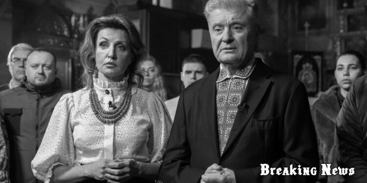 🎄 Петро і Марина Порошенки привітали всіх із Різдвом: українці є і будуть на своїй землі