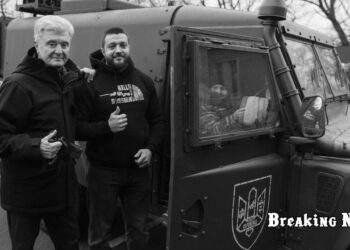 🚛 Порошенко передав велику партію допомоги у 20 підрозділів ЗСУ і подякував волонтерам: разом ми рятуємо Україну